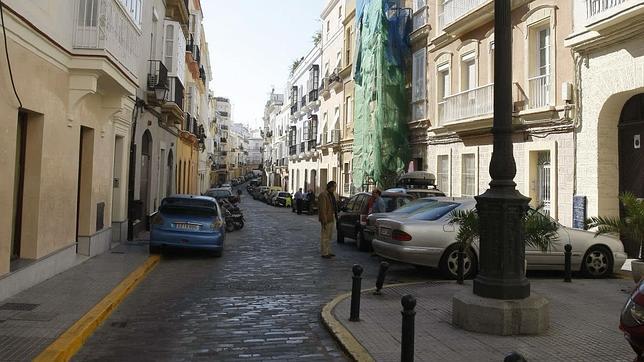 La Plaza Viudas de Cdiz pasa a ser peatonal y ajardinada