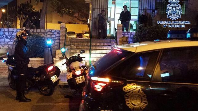 Una joven se refugia en un local de Jerez porque un hombre la estaba acosando por la calle