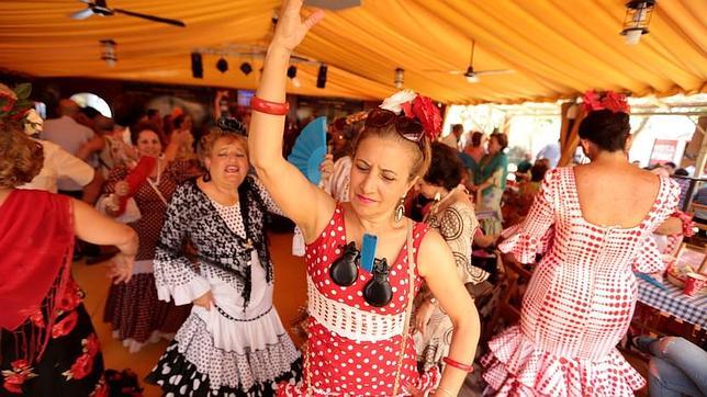 A pesar de ser lunes, la jornada se vivió de forma intensa en la Feria de Jerez