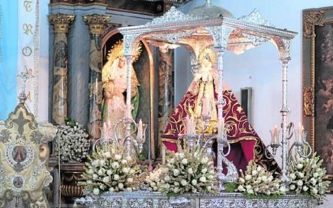 Salida centenaria de la patrona de Chiclana, la Virgen de los Remedios