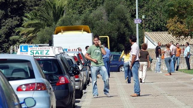 Cdiz se descuelga de la huelga  de examinadores de trfico