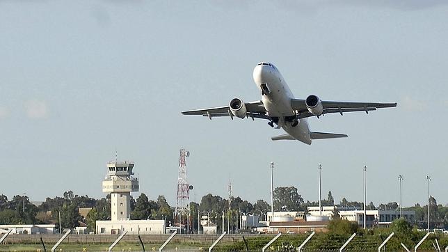 El aeropuerto de Jerez deja atrás sus horas más bajas