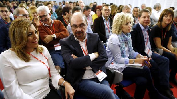 El PSOE decide abstenerse y facilitar la investidura de Rajoy
