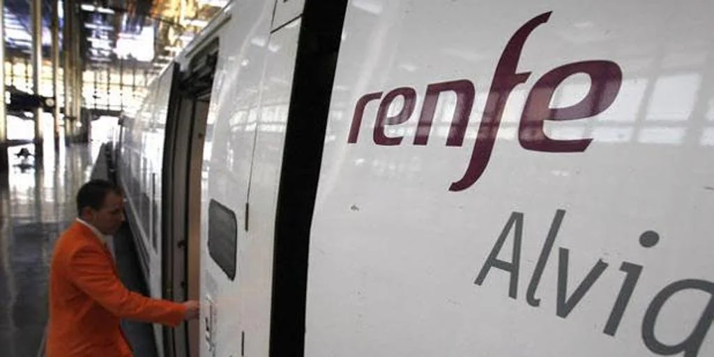 Renfe Refuerza Con M S De Plazas Los Trenes De Jerez Durante La