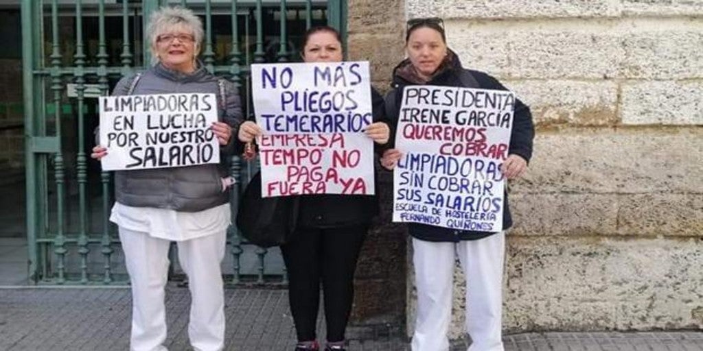 Las Limpiadoras Del Fernando Qui Ones Llevan Ya M S De Dos Meses Sin Cobrar