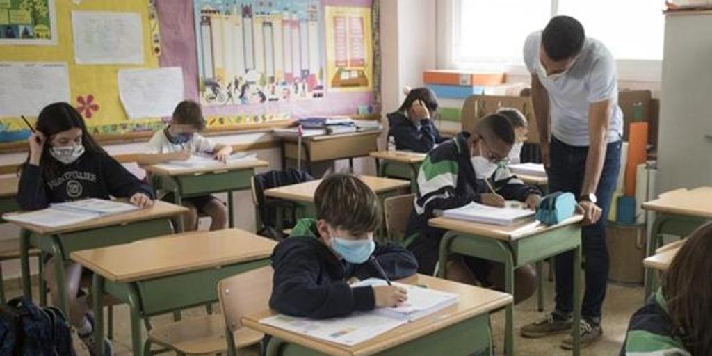 Los alumnos asistirán de forma parcial a clase durante los primeros