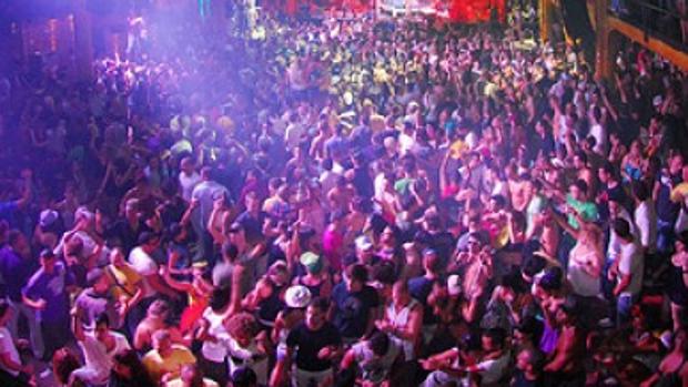 Interior de una discoteca