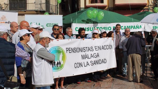 Consultorio de campaña en protesta por la precariedad de la Atención Primaria.