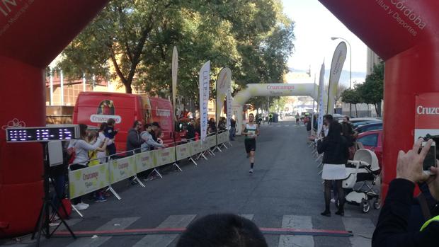 Juan Ignacio Grondona, ganador de la carrera popular de Zoco a Zoco este jueves