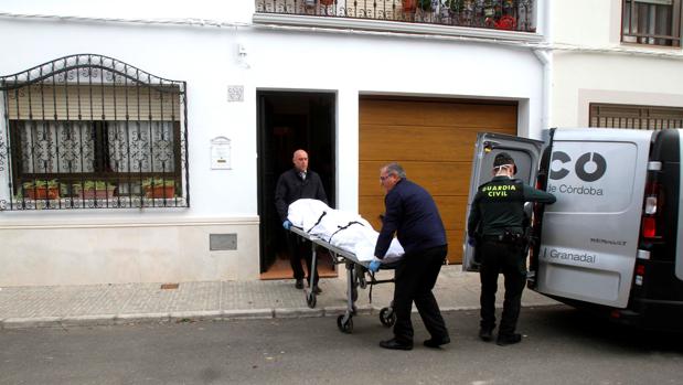 Las dos mujeres fueron trasladadas al Instituto Anatómico Forense