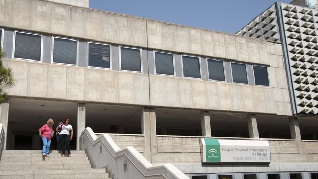 Hospital Materno Infantil de Málaga, donde murió la pequeña tras caer a la piscina