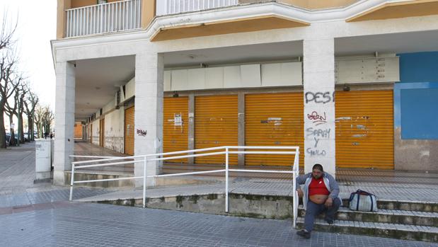 Local abandonado por el que el Ayuntamiento sigue pagando 6.000 euros al mes
