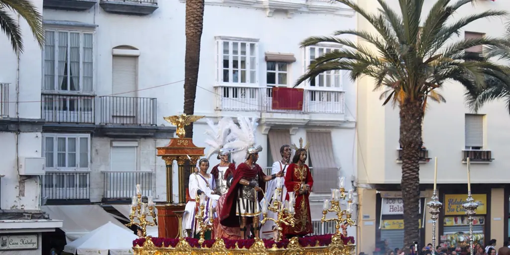 Semana Santa en Cádiz: fervor y turismo - Barceló Experiences