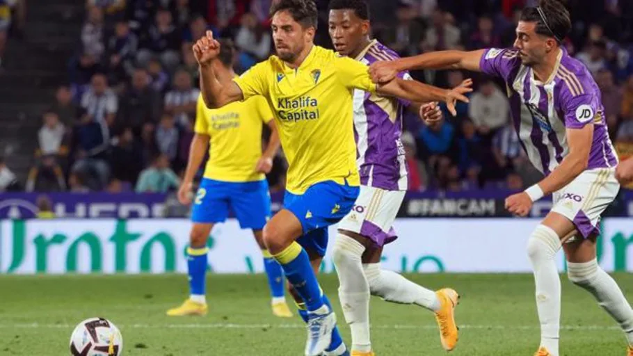 Estadísticas de cádiz club de fútbol contra real valladolid