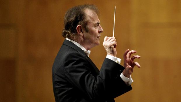 Charles Dutoit