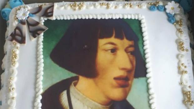 Kinsale homenajea con un bizcocho al infante Fernando