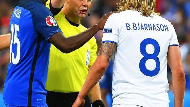 Euro 2016: 
¿Por qué todos los apellidos islandeses acaban en -son?
