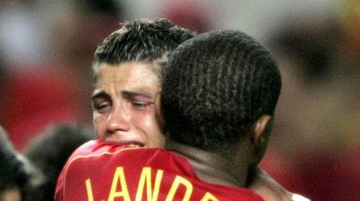 Cristiano llora desconsolado tras la final ante Grecia