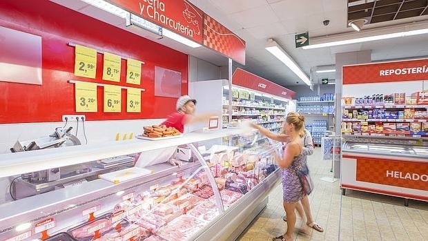 La cifra de negocio sumó 8.925 millones de euros en 2015, un 11,4% más