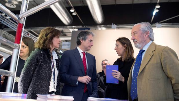 Entre este mes y el próximo Fomento irá asumiendo la gestión de otras ocho autopistas
