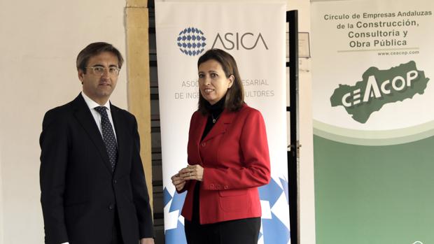 Ignacio de Mora, presidente de Asica, y Ana Chocano Román, presidenta de Ceacop