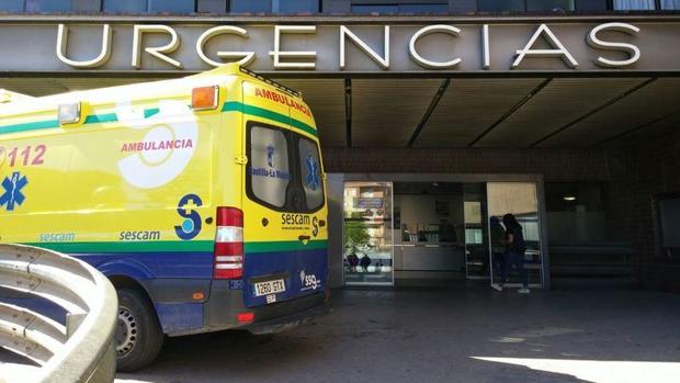 Entrada a las Urgencias del hospital de Albacete