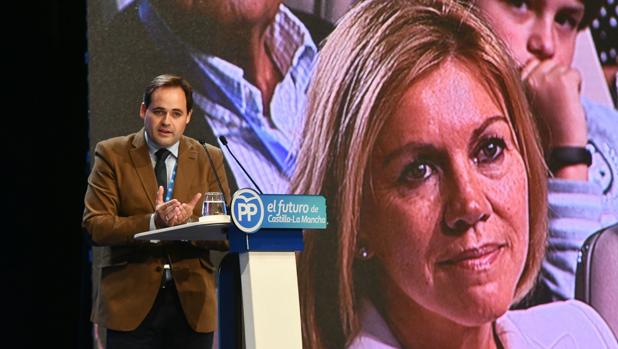 Francisco Núñez durante su intervención en el Congreso regional del PP