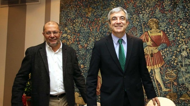 Francisco Igea y Luis Garicano, durante un acto en Valladolid