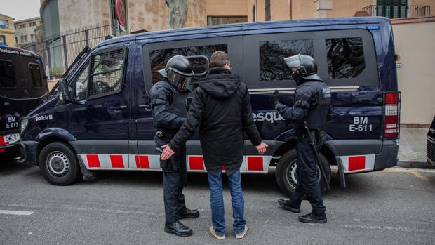 Agentes de los Mossos, en una imagen de archivo