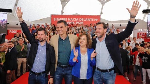 Tudanca, Sánchez, García y Puente, este viernes en el acto de Valladolid