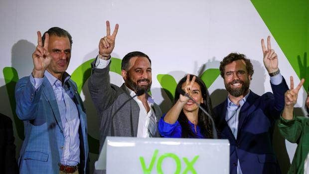 Ortega Smith, Abascal, Monasterio y Espinosa de los Monteros, anoche en la sede de Vox