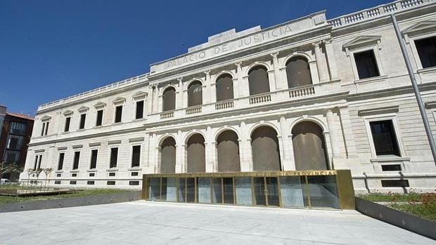 Exyterior del Palacio de Justicia de Burgos