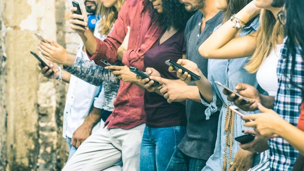 Para entender a los «millennial» hay que manejar el vocabulario de las redes sociales.