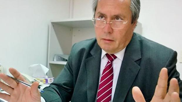 El diputado Héctor Olivares