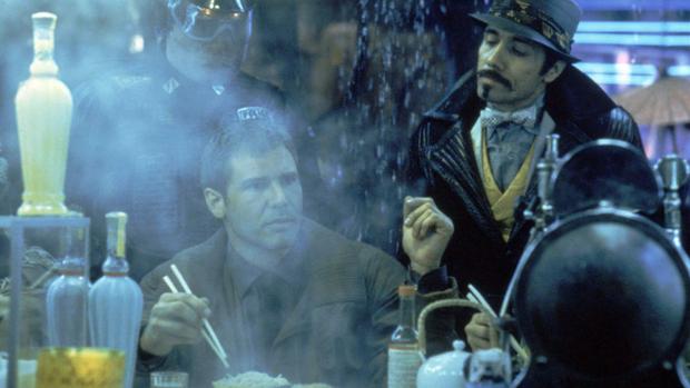 Harrison Ford (i) es el protagonista principal de 'Blade Runner'.
