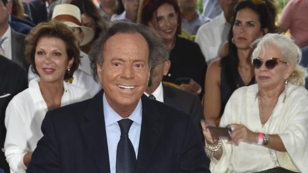 Julio Iglesias