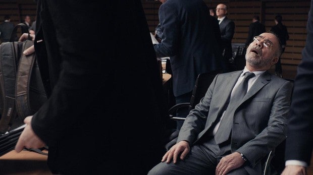 CrÃtica de «Adults in the room (Comportarse como adultos)»: Jugando en la liga del norte