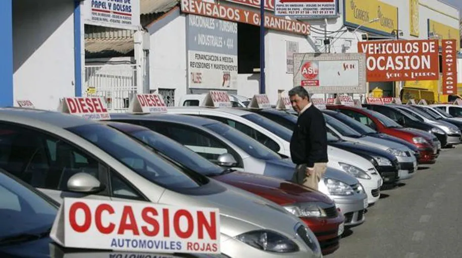La venta de coches nuevos arrolla a la de vehículos