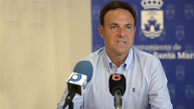 El alcalde David de la Encina.