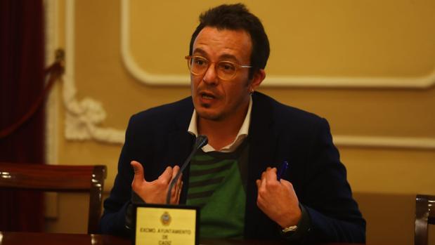 El alcalde de la ciudad, en una comparecencia pública tras conocer la sentencia.