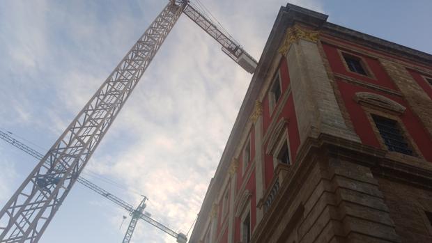 Imagen de la fachada del Ayuntamiento.