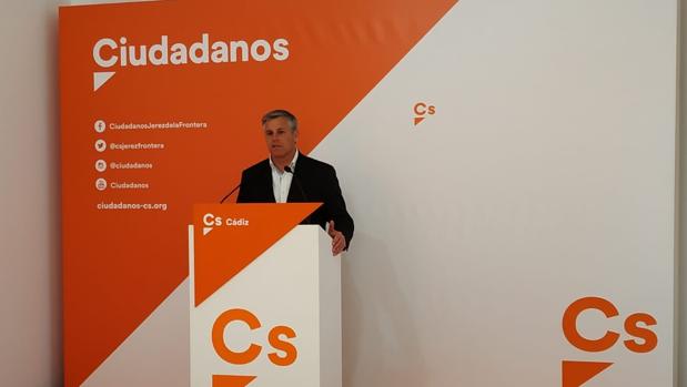 El diputado nacional Javier Cano.