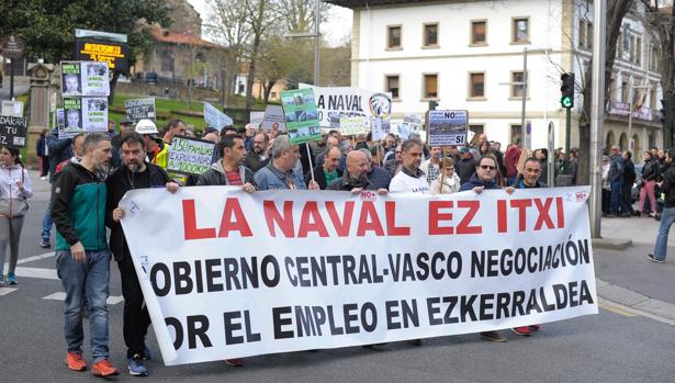 Manifestacion de los trabajaodres de La Naval de Sestao.