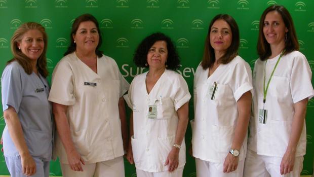 De izquierda a derecha, Carmela Pedrosa, Amelia Ramos, Margarita Reina, Rocío Martín y Rosa Luque