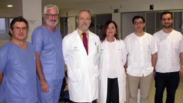De izquierda a derecha, Francisco J. Espinosa, Pedro Blasco, Manuel Carlos Reina, Maribel Valdivia, José Antonio Sáinz y José Antonio García Mejido