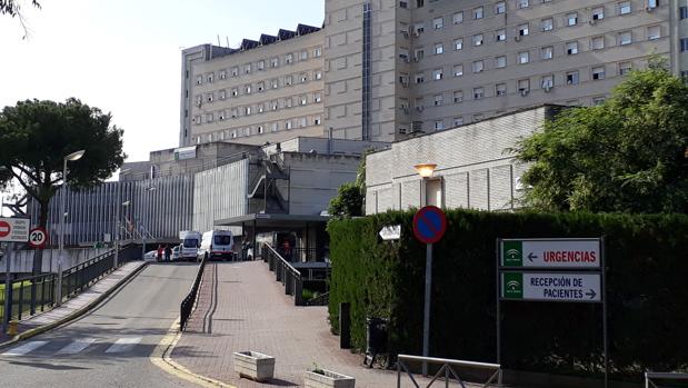Acceso a la zona de Urgencias del Hospital de Valme
