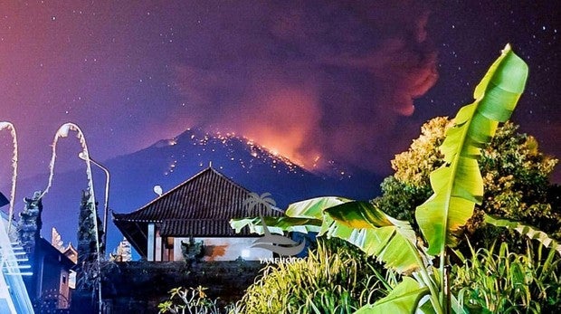 volcán del Monte Agung
