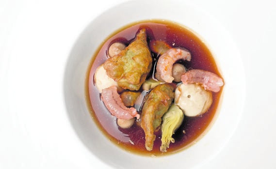 Quisquillas con alcachofa en consomé, de Casa Gerardo
